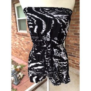 Black & White strapless Romper